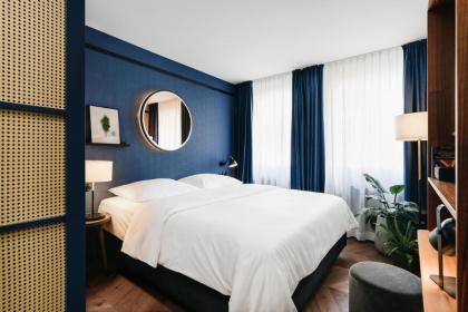 Hotel Gilbert - image 28