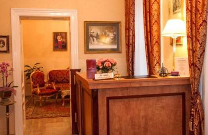 Pension Opera Suites I Self Check In - image 5