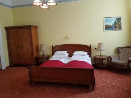 Hotel Apartment Rothensteiner - image 3
