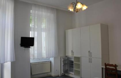 Arnes Hotel Vienna - image 10