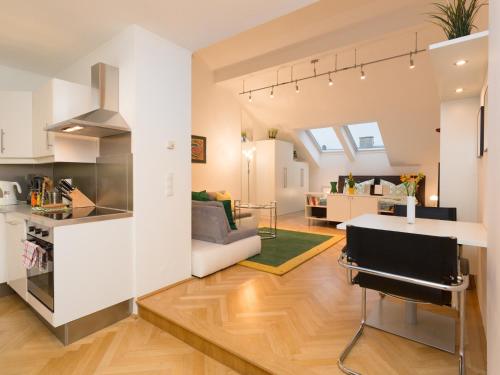 Vienna Apartment 1010 - main image