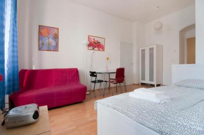 Premium Apartments Klimschgasse - image 27