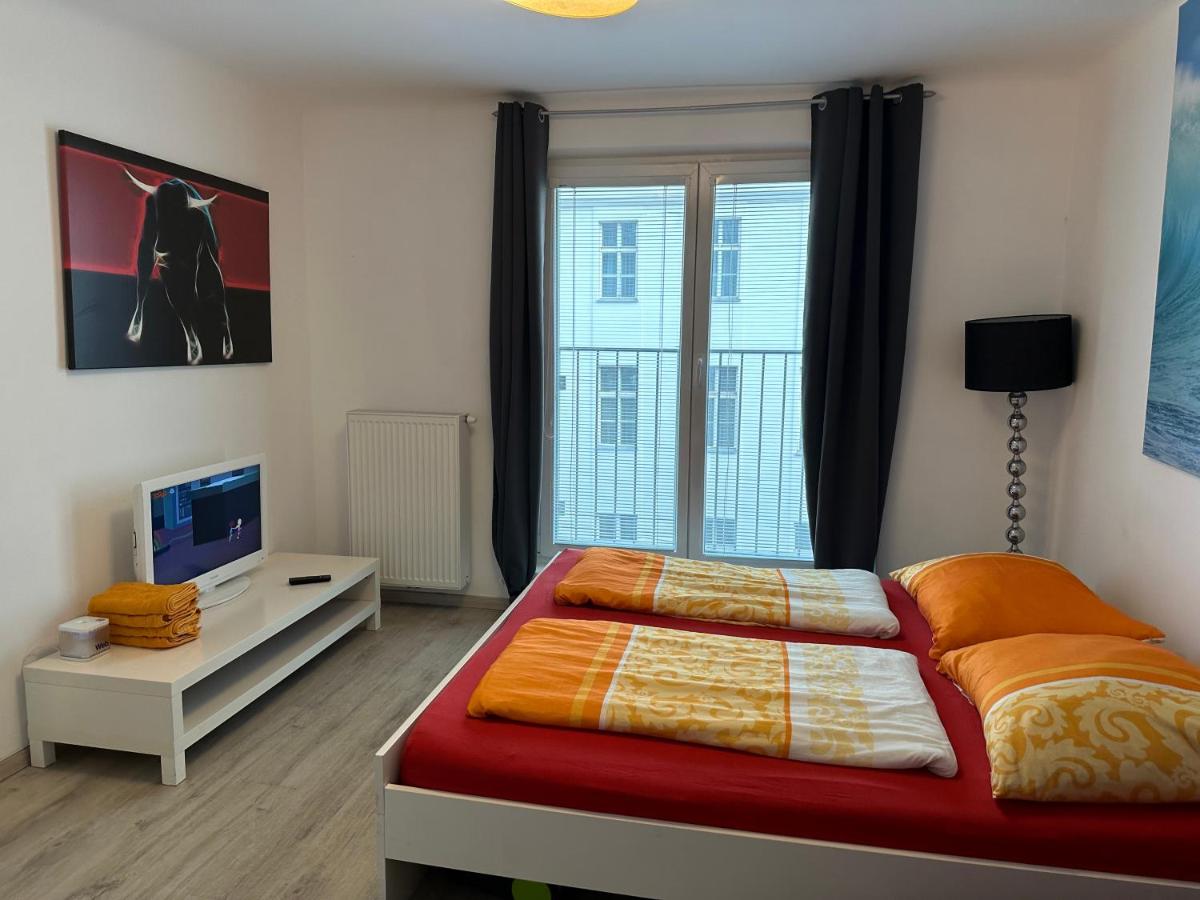 Apartment city - main image