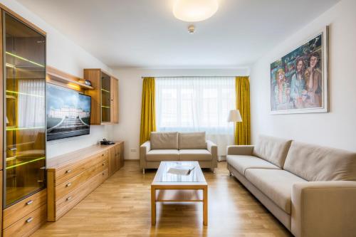 Vienna Grand Apartments City - image 2