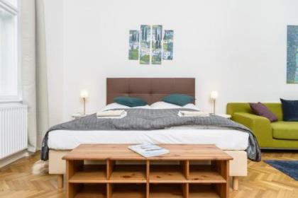 Senator Suite Stephansplatz by welcome2vienna - image 7