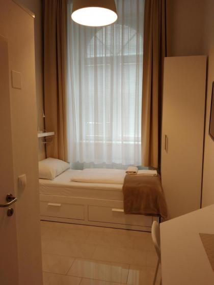 CH-Hotel Luka Budget - image 10