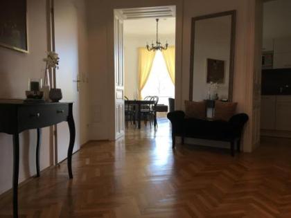 Apartment Vienna Smart Living - image 16