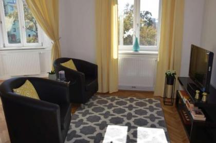 Apartment Vienna Smart Living - image 19