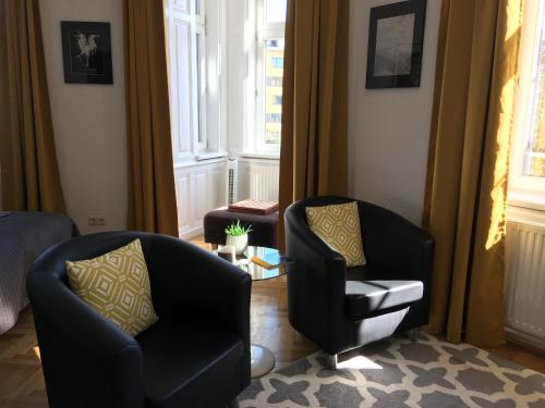 Apartment Vienna Smart Living - image 3