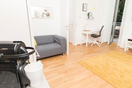 Prater Balcony Suite - image 26