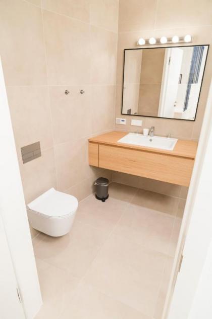 Luxury Suites Renngasse - image 17