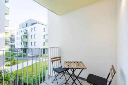 Vienna City and SPA - Modern Apartments next to Therme Wien & 15 Minutes to the City Center - image 17