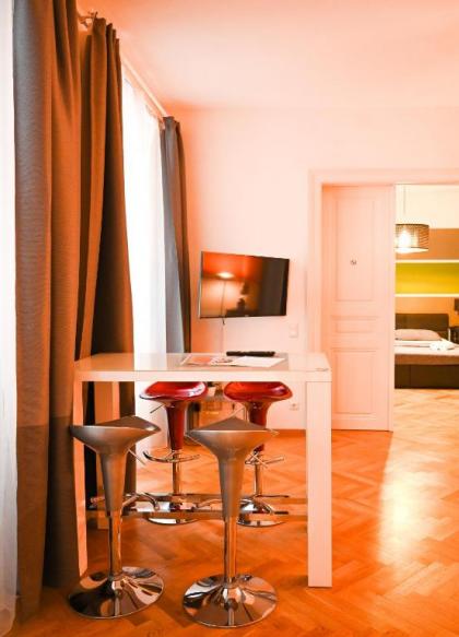 Bright Suite Universitaet Wien - image 17