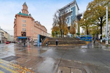 Florian's apartments in Mariahilf Vienna - image 22