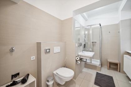 Florian's apartments in Mariahilf Vienna - image 28