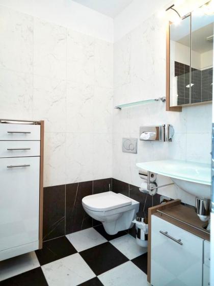 Vienna Studio Apartments - image 18