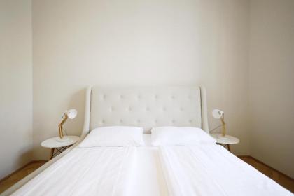 HeyMi Apartments Karlsplatz - image 26