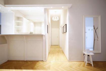 HeyMi Apartments Karlsplatz - image 27