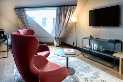 Radisson RED Hotel Vienna - image 21