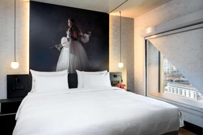 Radisson RED Hotel Vienna - image 23