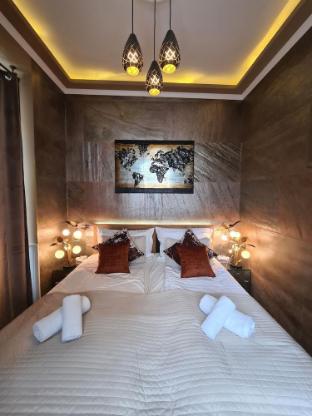 Urban Boutique Hotel - image 4