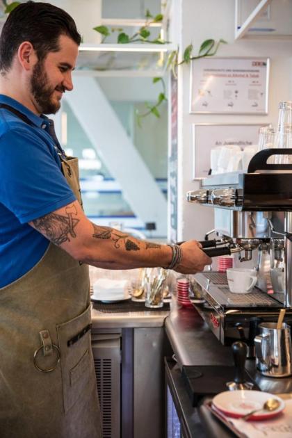 District Living - image 27