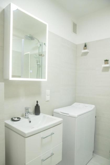 Room 4 Art Appartments Nr.1 in Vienna Center - image 28