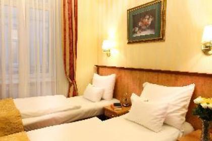 Pension Opera Suites I Self Check In - image 23