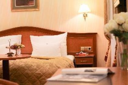 Pension Opera Suites I Self Check In - image 24