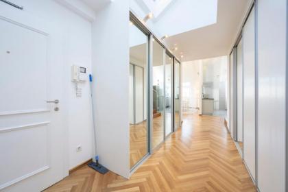 Penthouse Staatsoper - image 21