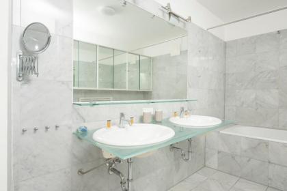 Penthouse Staatsoper - image 24