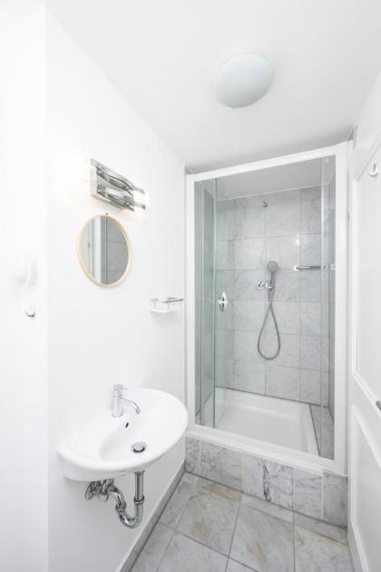 Penthouse Staatsoper - image 26