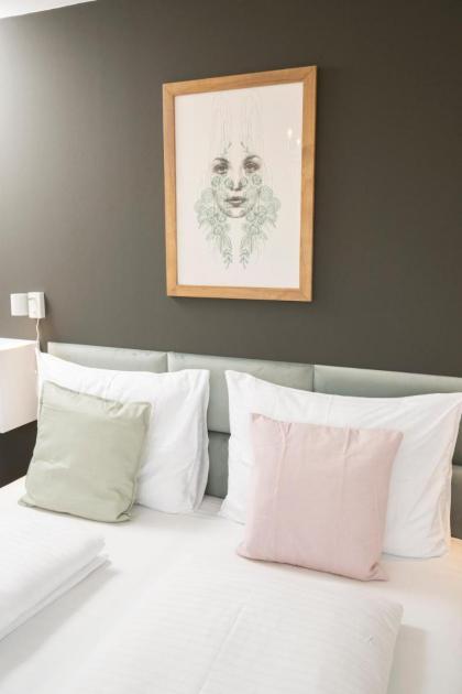 Penthouse Staatsoper - image 28