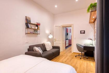 Ruhiges Apt. Top zentrale Lage - image 25
