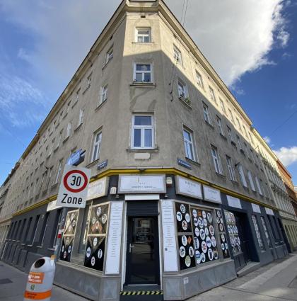 Big and New - Near Centre - image 26