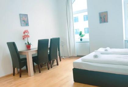 Apartment or Studio in Meldemannstra¿ - image 24