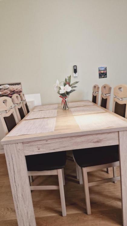 Elegance Apartment - image 28
