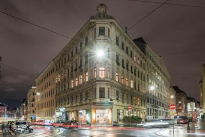 Luxurious Art Gallery Alsergrund - image 9