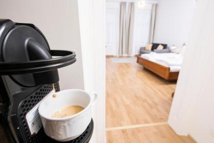 Best of Hernals - image 24