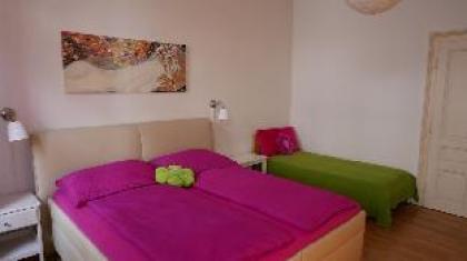 GoVIenna Modern Apartment - image 21