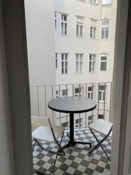 Apartments Theobaldgasse - Exclusive opportunity since construction close by - image 25