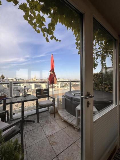 City-Penthouse mit 4 Terassen und Whirlpool - image 24