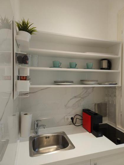 Vienna Apartments - image 23